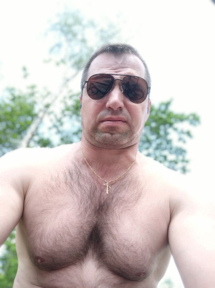  ,   Dima, 44 ,   ,   , c , 