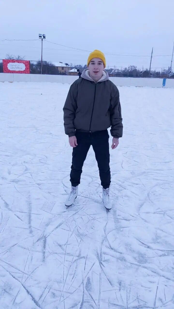  32988243  , 25 ,    