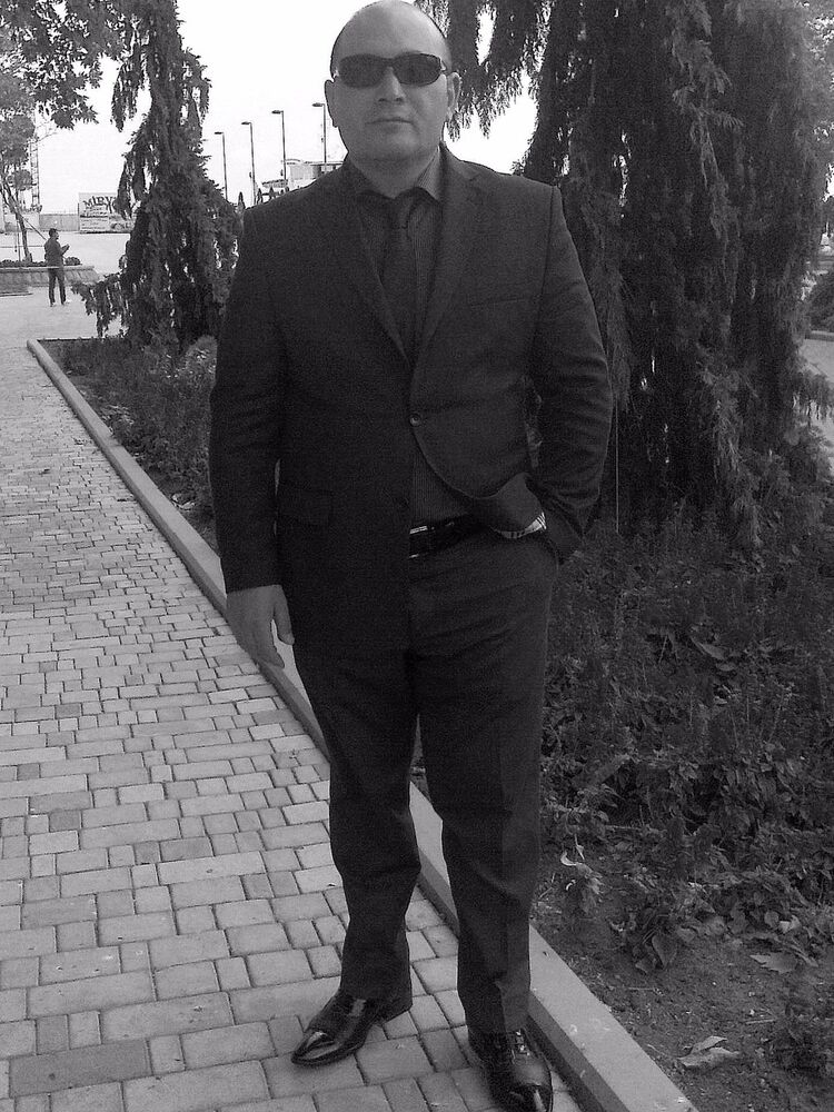  5606863  EDIK, 43 ,    
