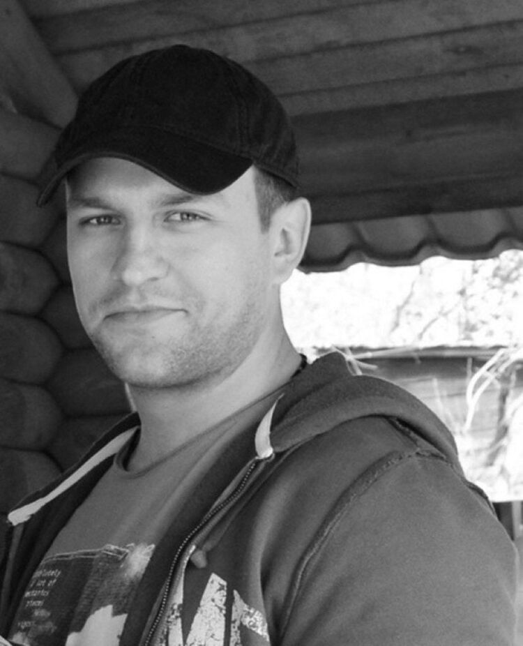 ���� 56304343 ������� Max, 44 ����, ���� ���������� � �������