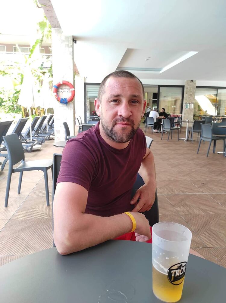  ,   Dima, 35 ,   ,   