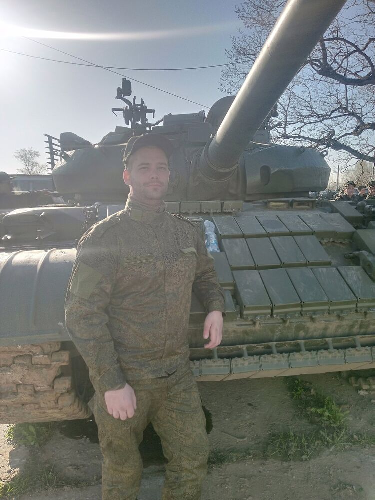  ,   Ivan, 30 ,   ,   