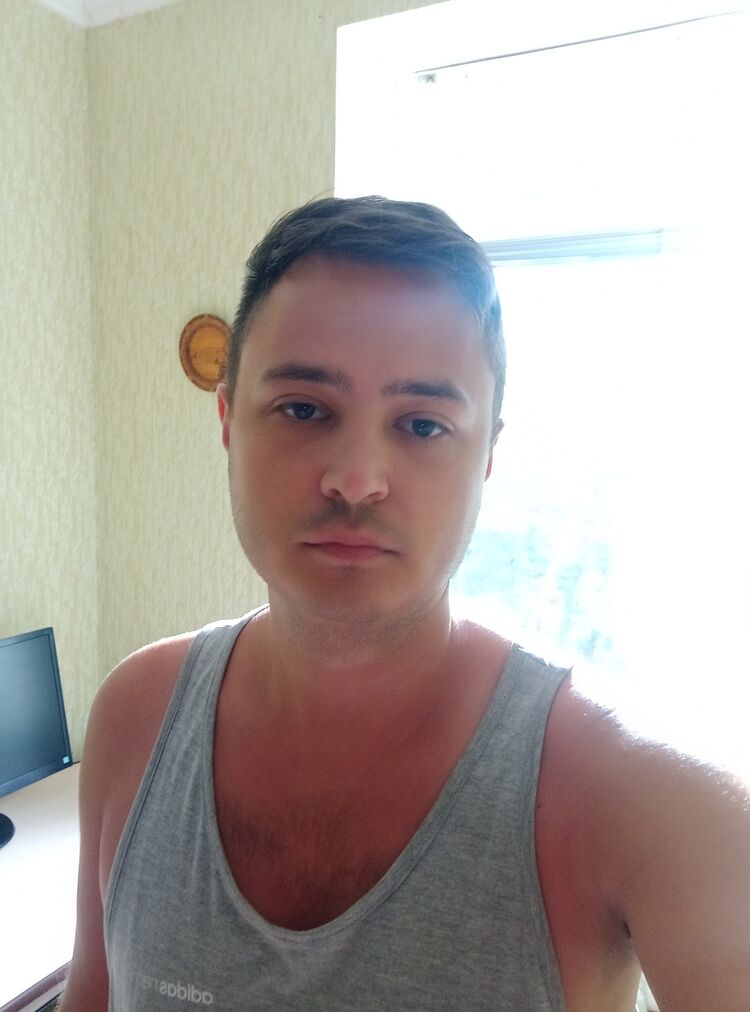 ,   Denis, 28 ,   ,   , c , 