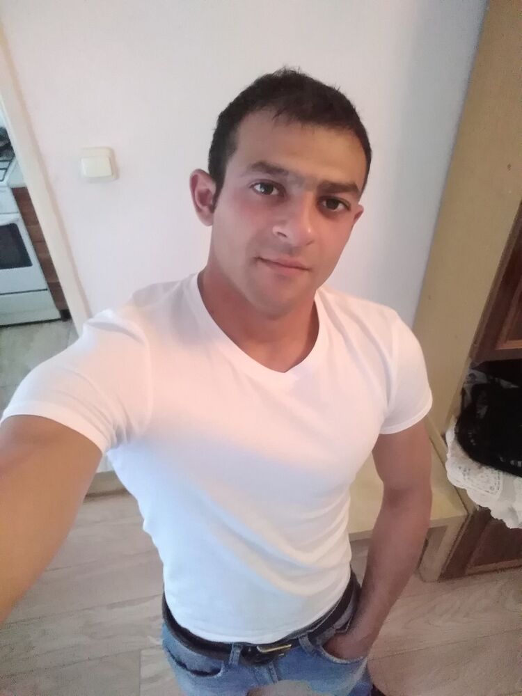  ,   Radu, 33 ,   ,   , c 
