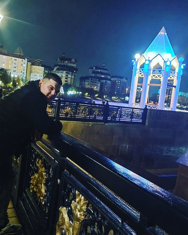  ,   Pasha, 28 ,   ,   