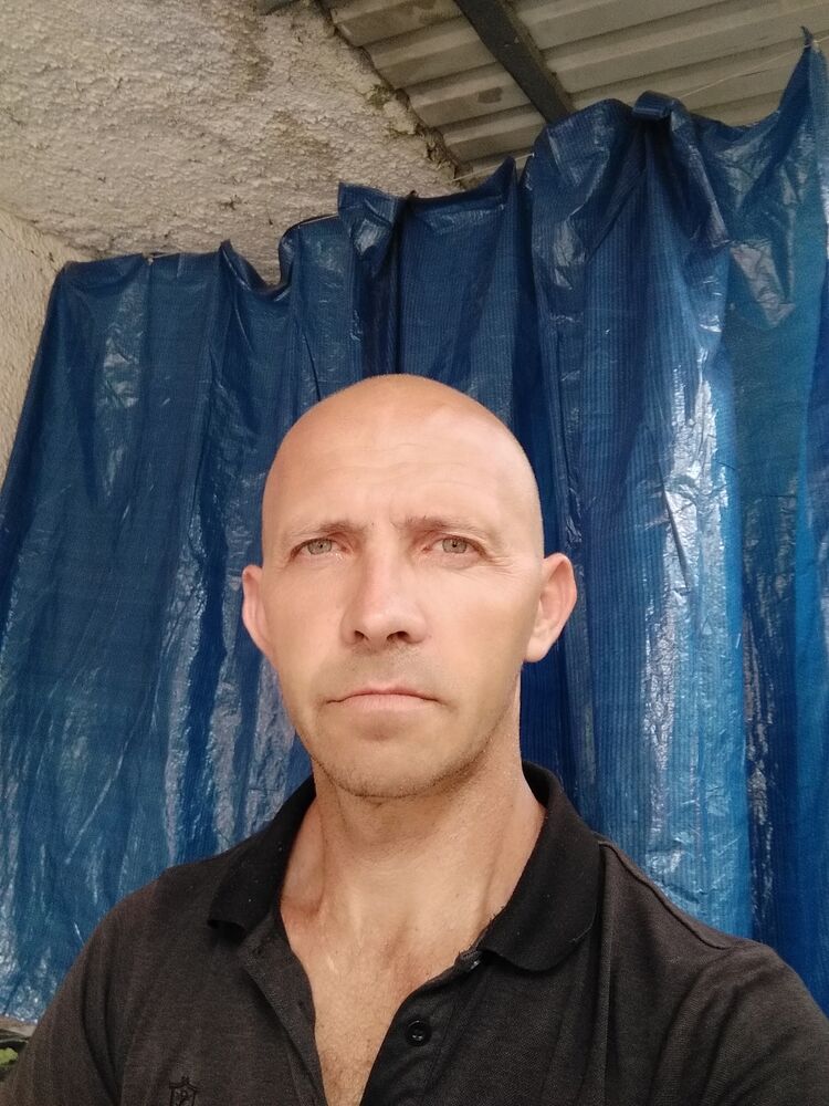  35285063  Alex, 47 ,    