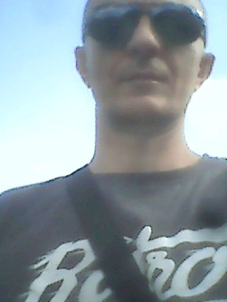  9870573  , 44 ,    