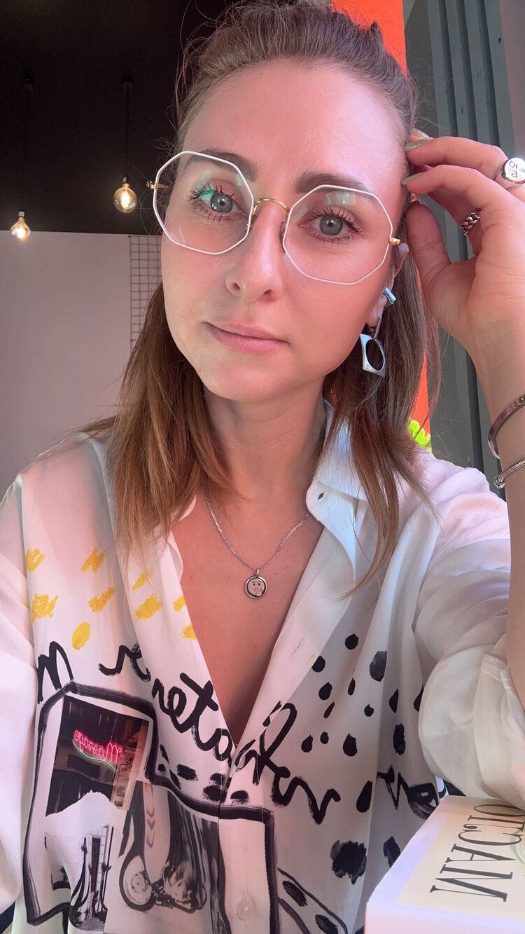  ,   , 37 ,   c 
