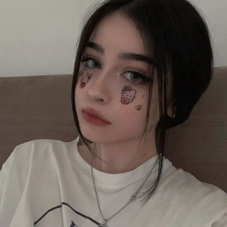  22406383  , 23 ,    -