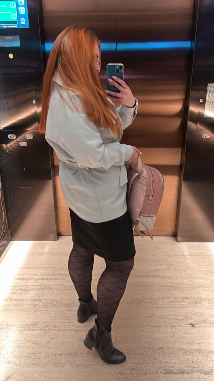  ,   , 33 ,   c 