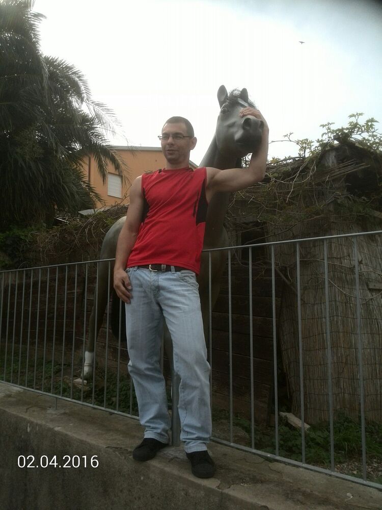  8074803  Rustam, 46 ,    