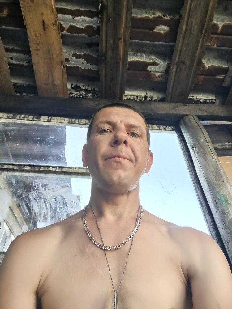  46013883  , 37 ,    