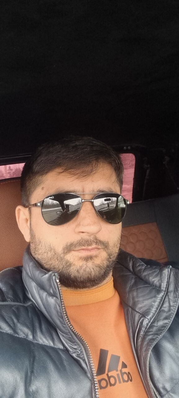  33680723  , 37 ,    