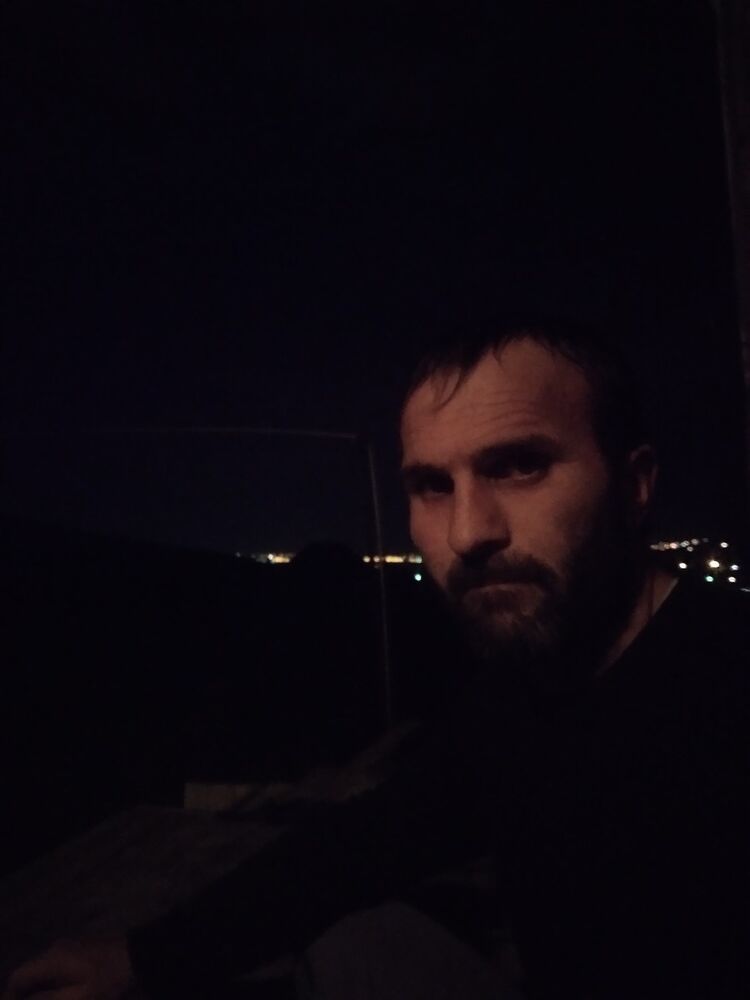  ,   Rasyl, 42 ,  