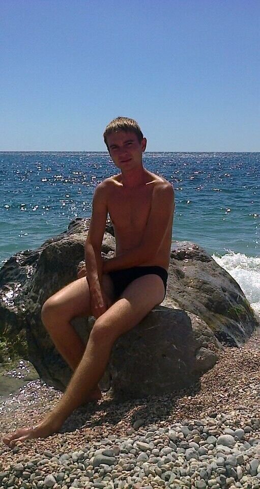  ,   Valentin, 38 ,   ,   , c , 