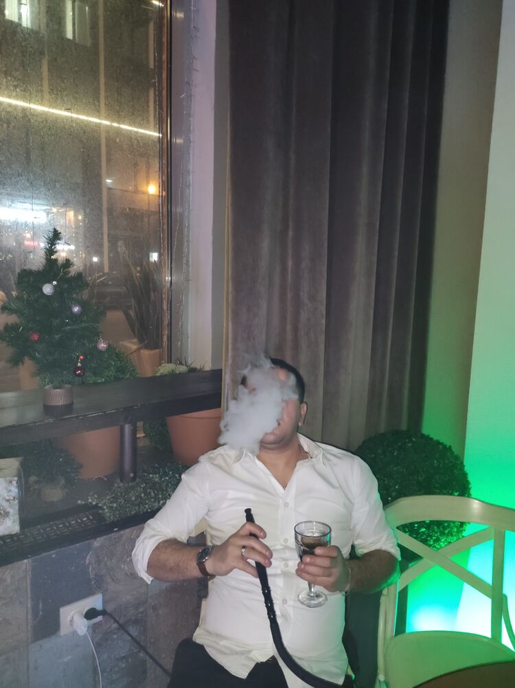 ,   Ali, 39 ,   ,   
