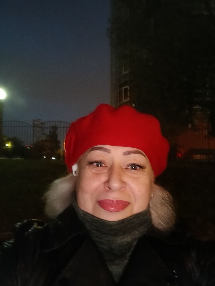  54454663  Olga, 51 ,    