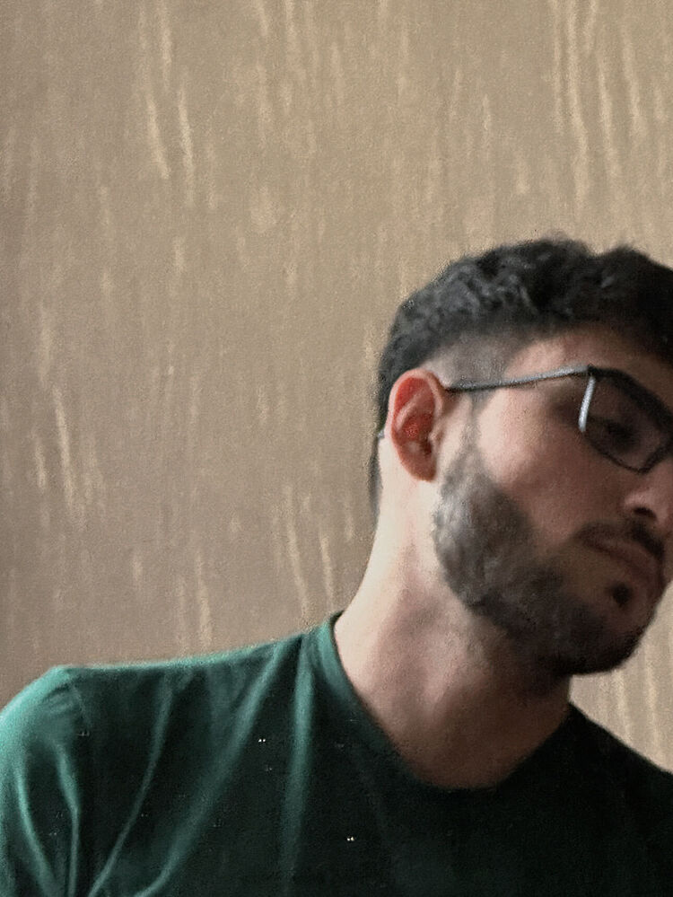  ,   Ali, 23 ,   ,   