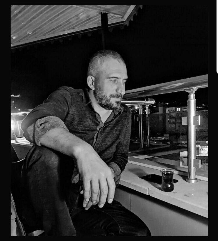  20217823  Serdar, 47 ,    