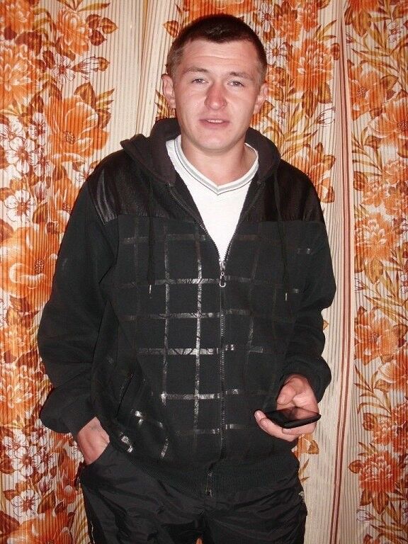  ,   Yan, 32 ,   ,   , c 