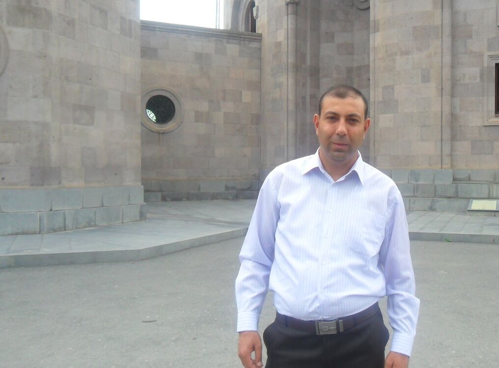  ,   ARMO, 45 ,   ,   , c 