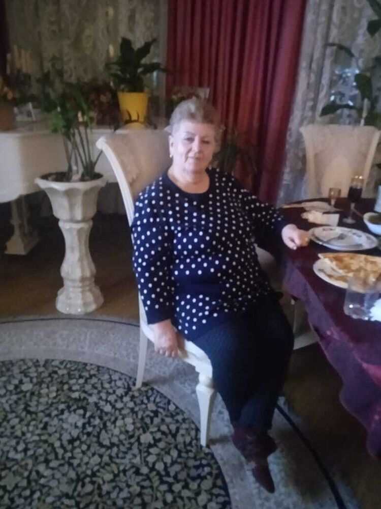 33688383  Masa, 67 ,    