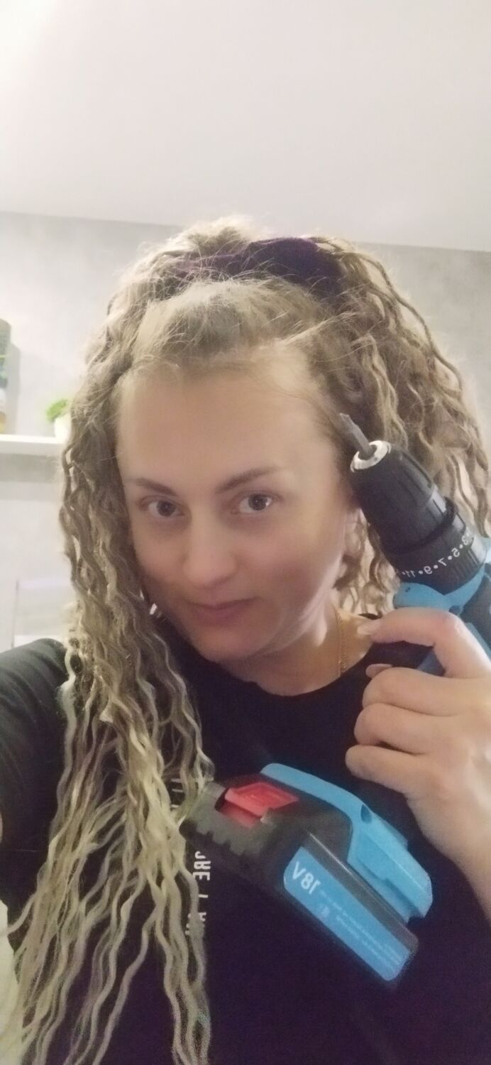  51475563  Maia, 45 ,    