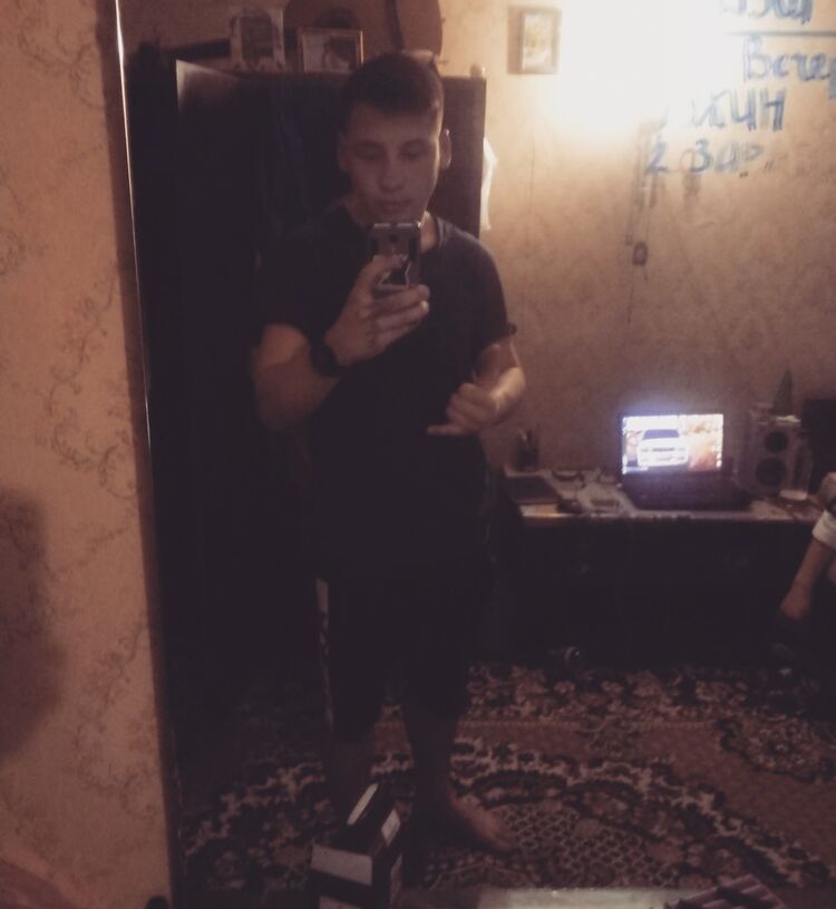  18942513  , 29 ,    