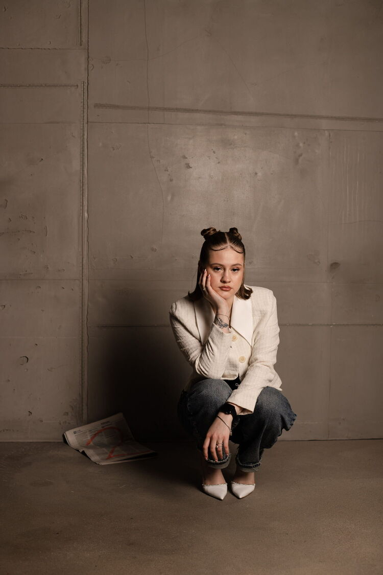 ���� 56208983 ������� ���������, 21 ���, ���� ���������� � �����-����������