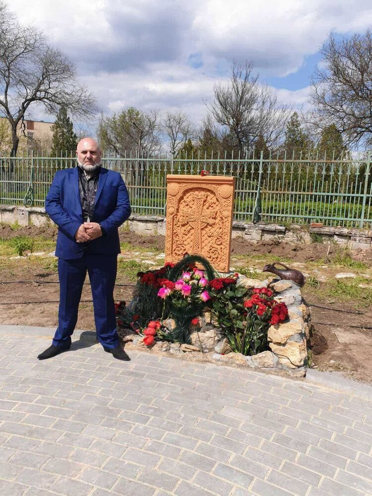  53372243  Ed, 45 ,    Arnsberg