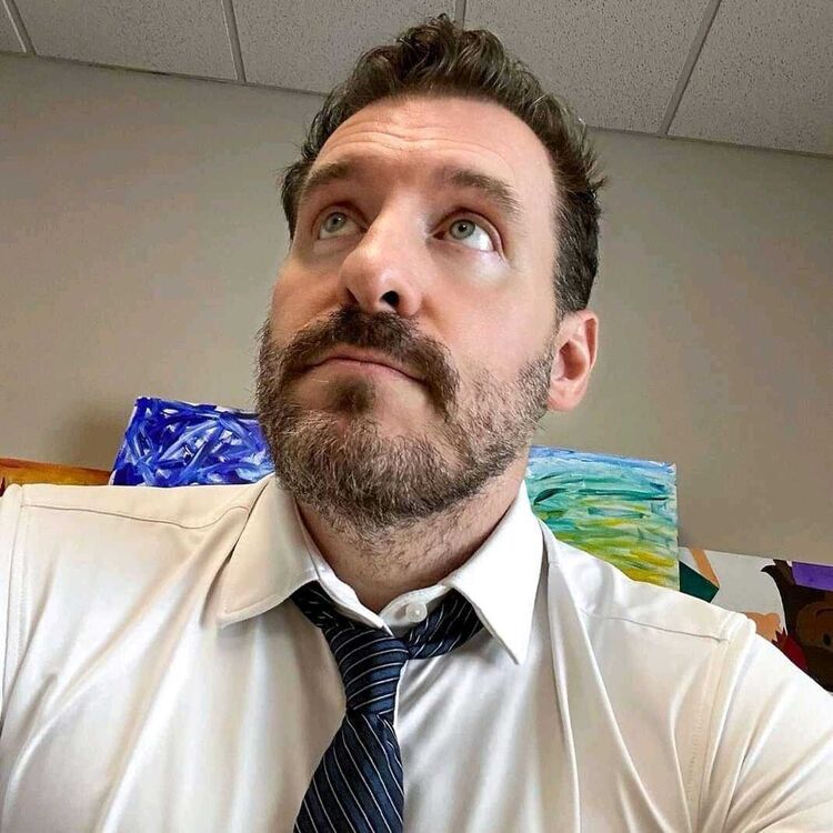 Harcourt,   Evnbig, 44 ,   ,   