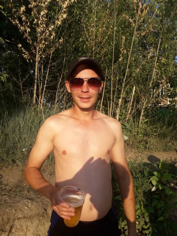 Фото 31161083 мужчины Слава, 33 года, ищет знакомства в Ангарске