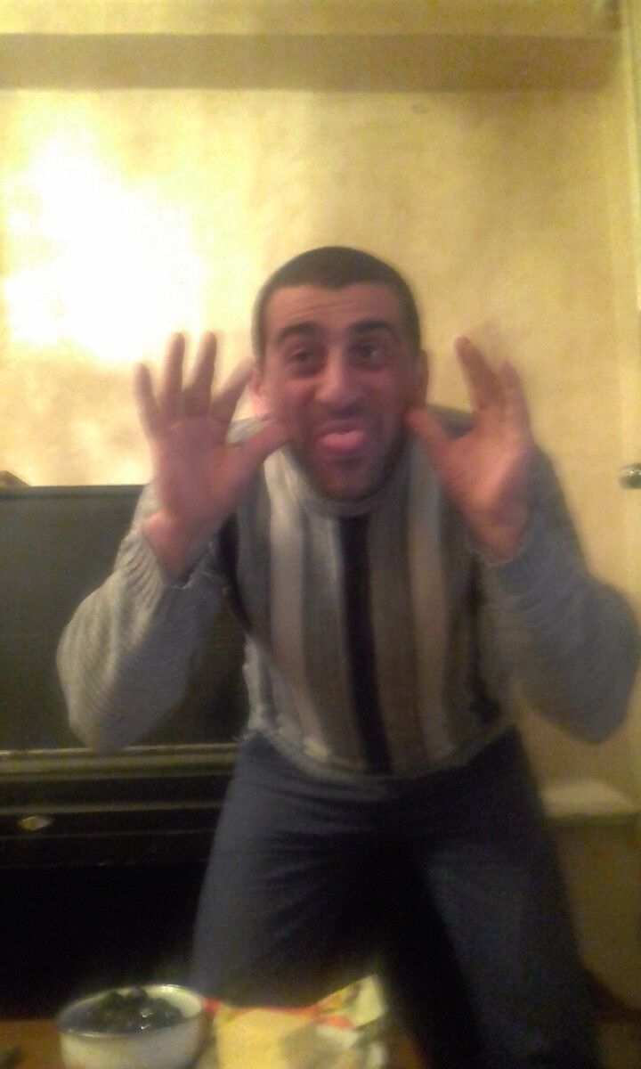  15303723  Samel, 41 ,    