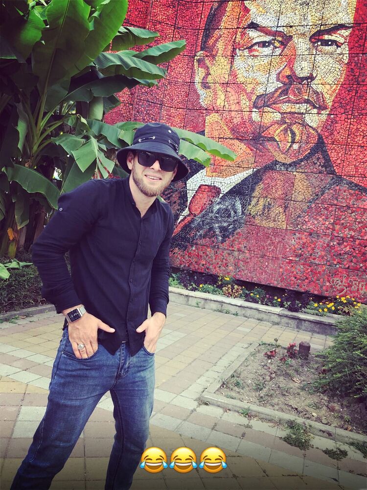  54262993  , 33 ,    -