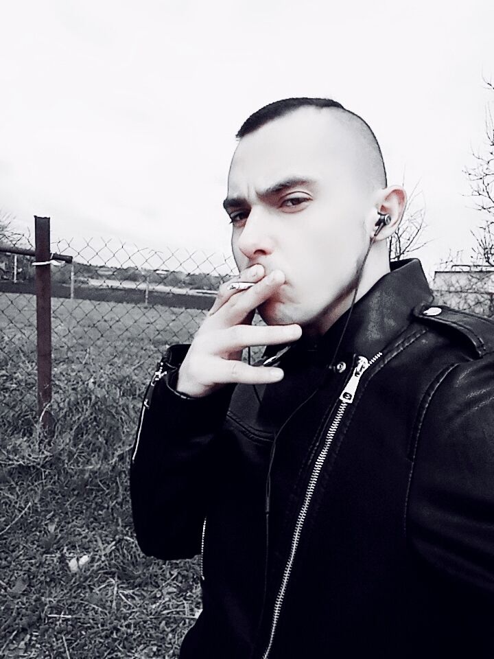  33567723  , 27 ,    
