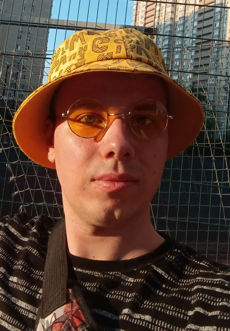 ���� 44327533 ����� ������, 22 ����, ���� ���������� � �������-��-����