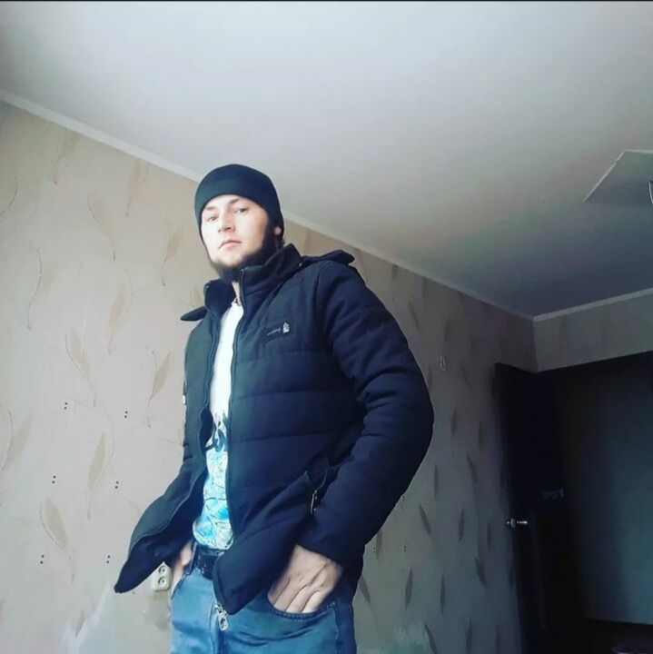  ,   Karim, 26 ,   , c 