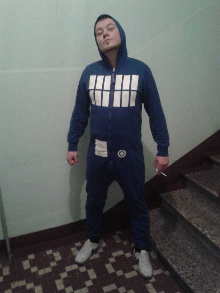  15483323  , 35 ,    