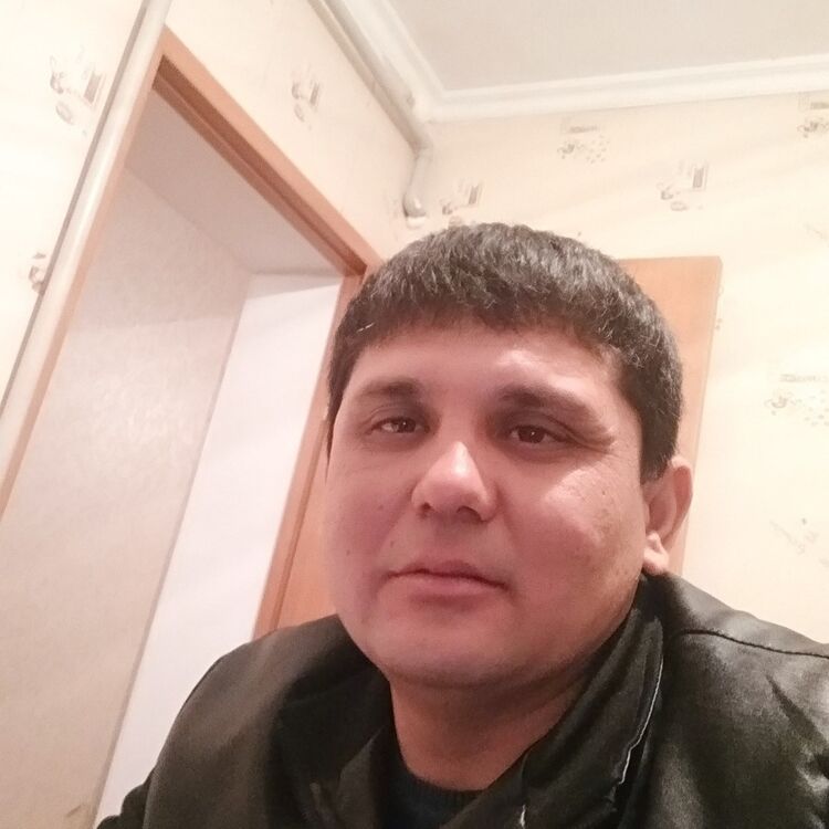  ,   Ruslan, 40 ,   ,   , c 