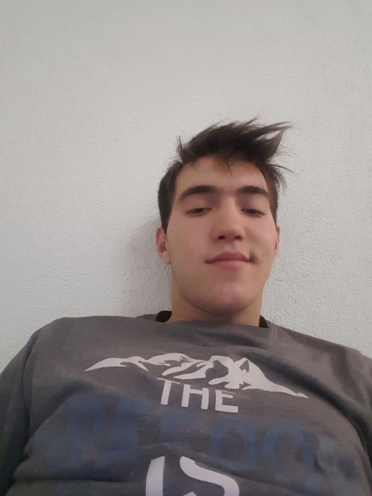  ,   Mihai, 23 ,   ,   