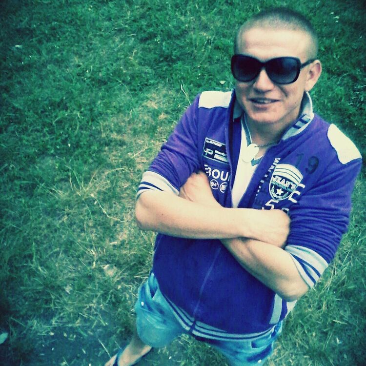  20437743  Sergey, 42 ,    