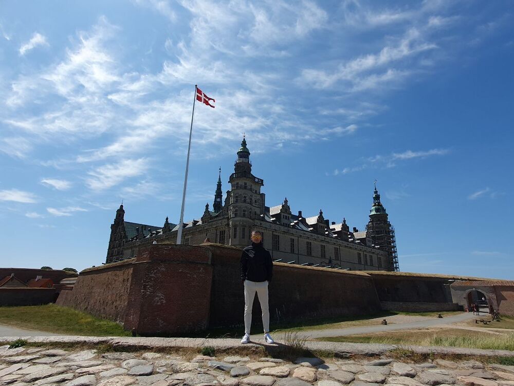  35231533  , 35 ,    -