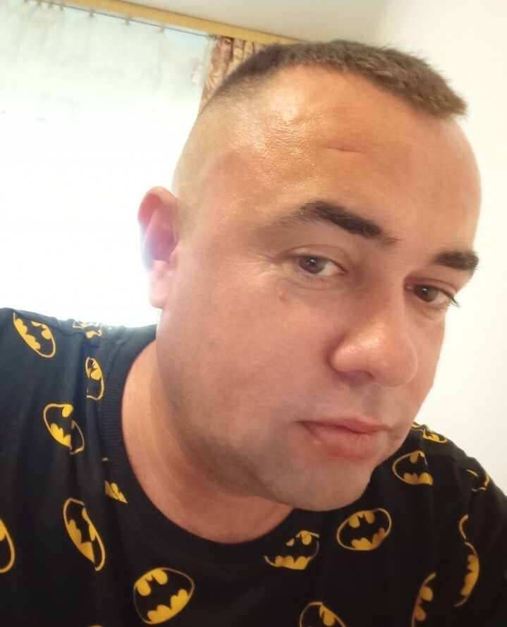  Legionowo,   , 42 ,   c 