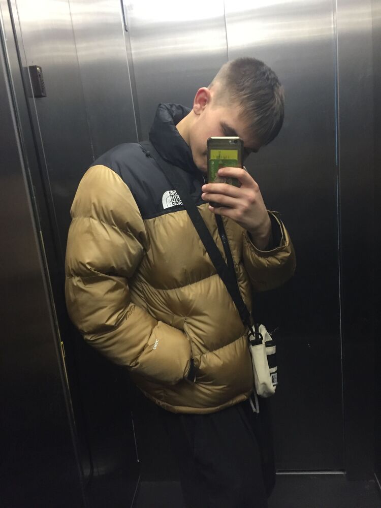  32798473  , 24 ,    