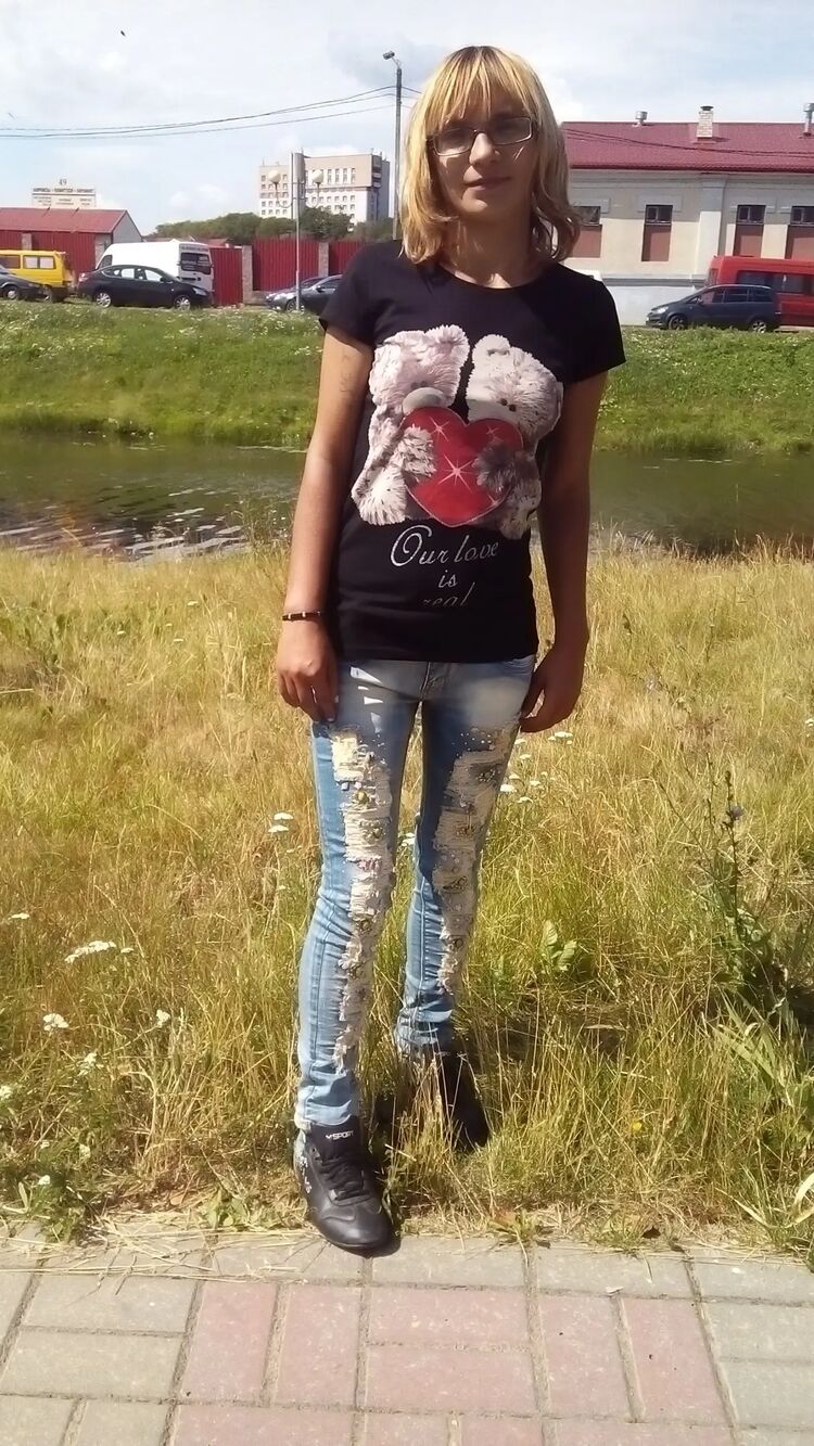  42864233  , 27 ,    