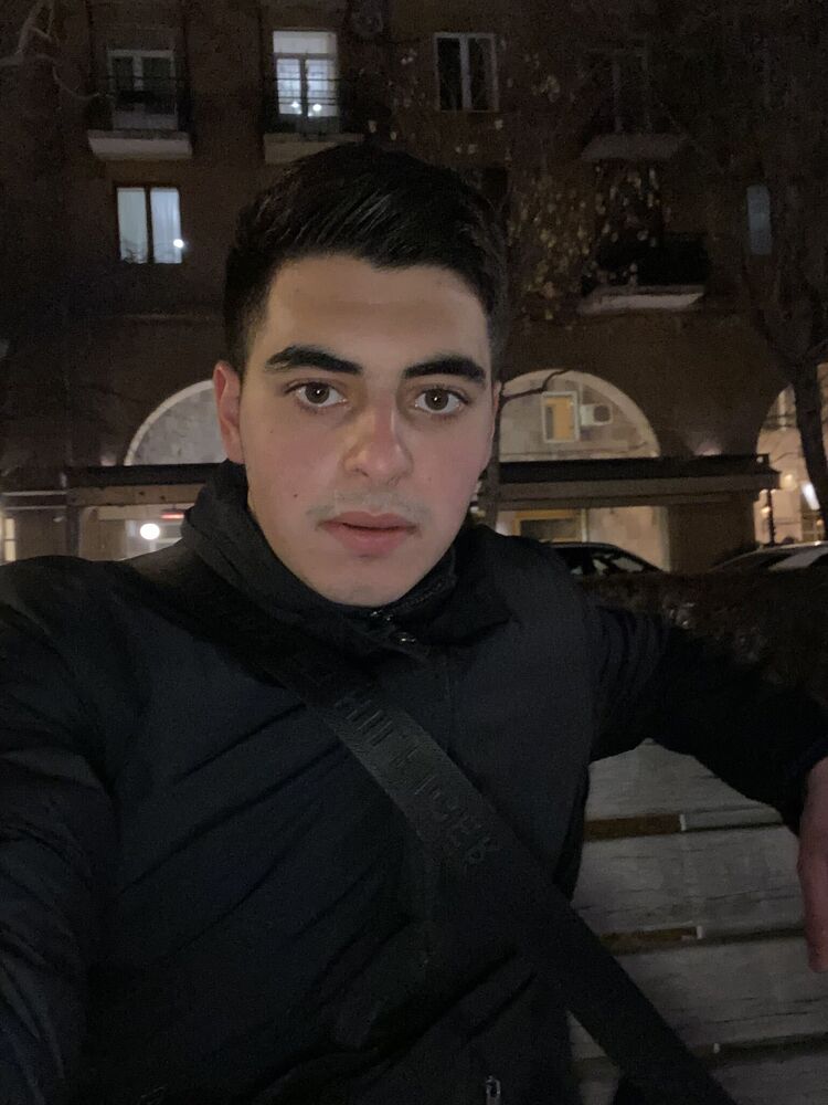  ,   David, 21 ,   ,   