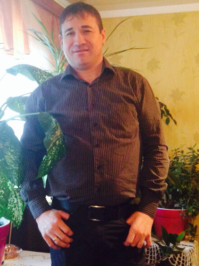  6221663  Viorel, 49 ,    