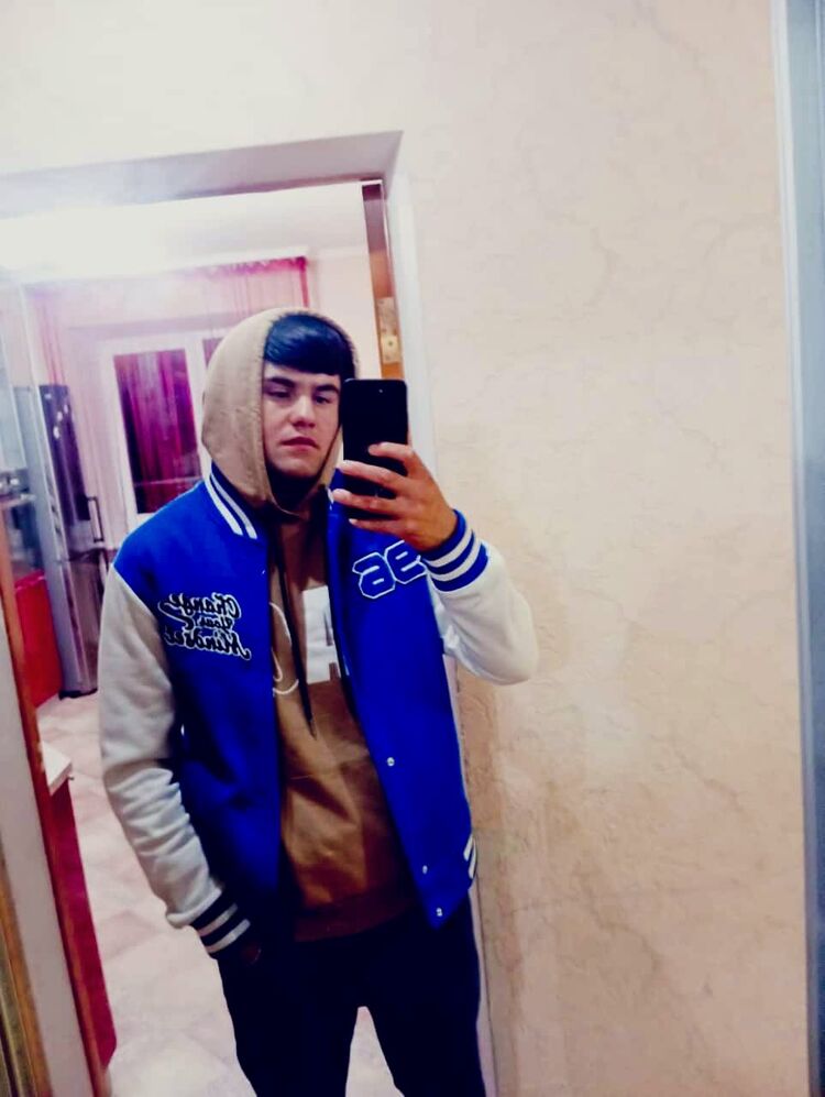  ,   Mirzo, 22 ,   ,   