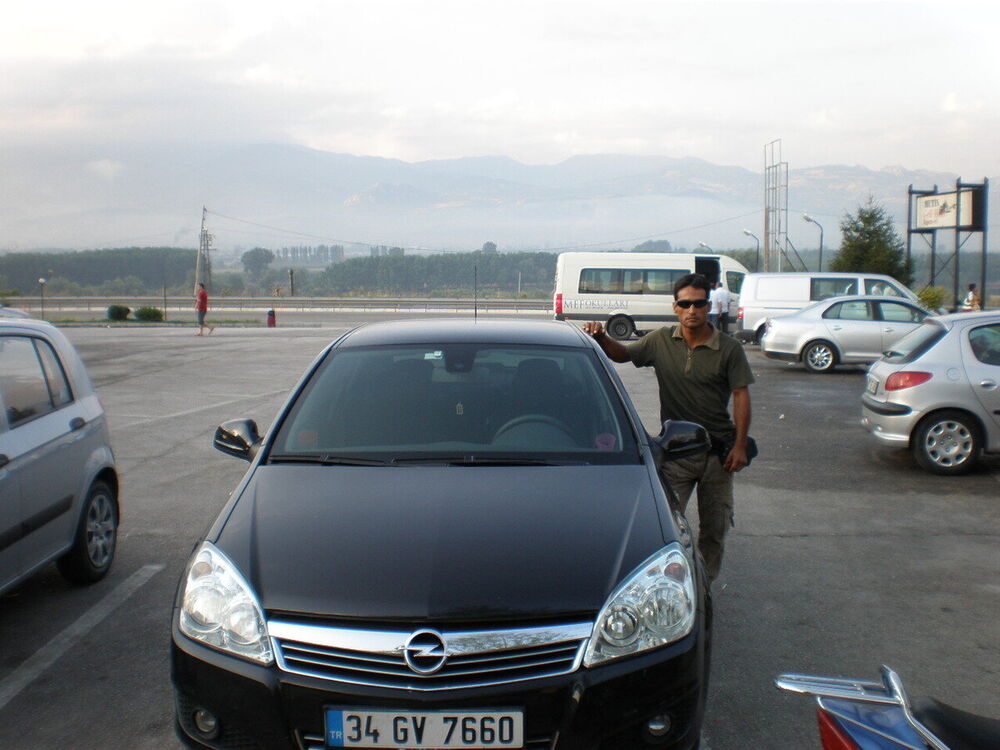  20369793  Ahmet, 49 ,    