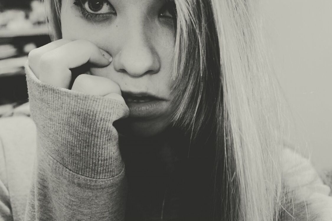  ,   Dina, 29 ,  